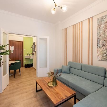 Medluxe Comfort Apartment Athènes Extérieur photo